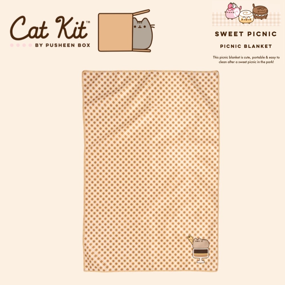 Pusheen Sweet Picnic Blanket